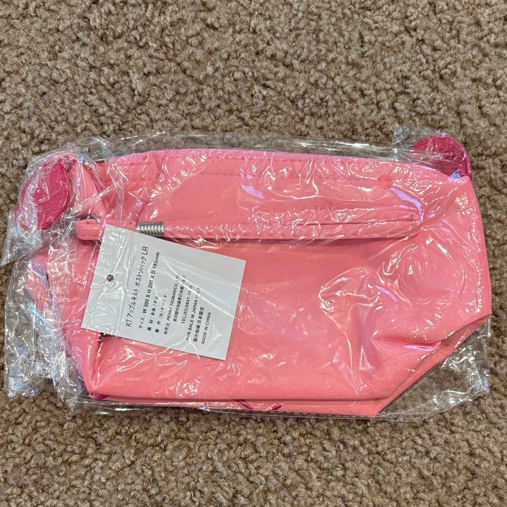 New Hello Kitty Pink Accessory Bag - Picture 2 of 2
